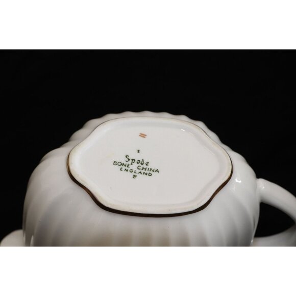 Vintage Spode Midas Bone China England 2 1/4" Creamer Y8157 Gold Rib - Picture 2 of 2